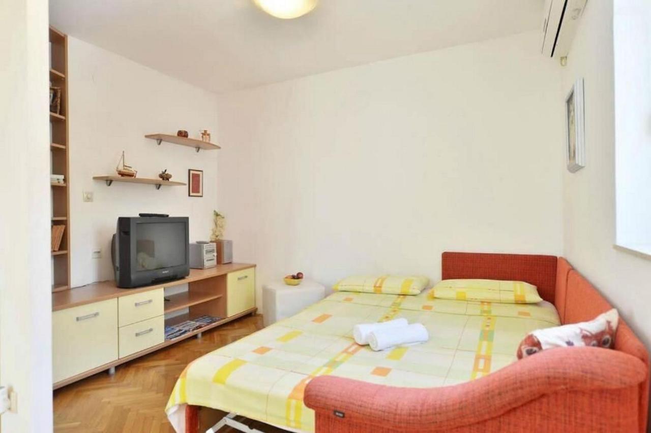 Apartment Vicko オミシュ エクステリア 写真